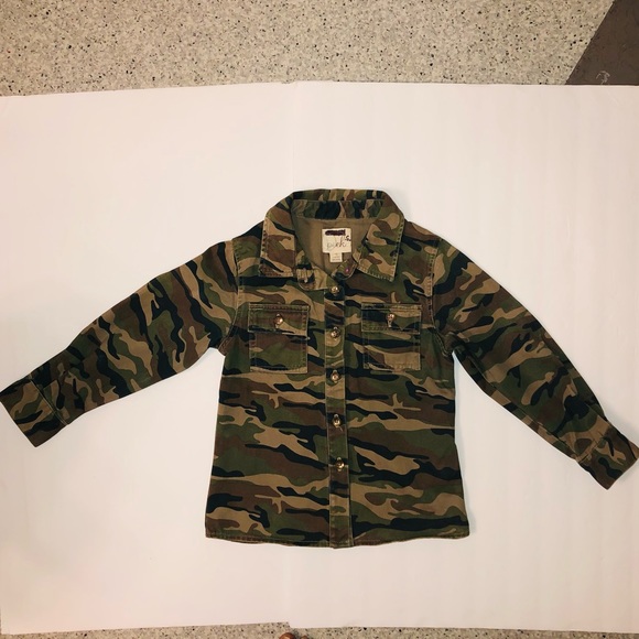 EUC Peek Girls Alabama camo jacket. Has embroidered bird on left back shoulder - Picture 7 of 13